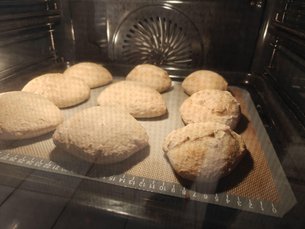 Nemme glutenfrie boller i ovnen