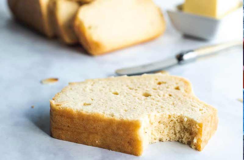 Opskrift på glutenfri formfranskbrød med mandelmel Glutenfri mandelmelsbrød