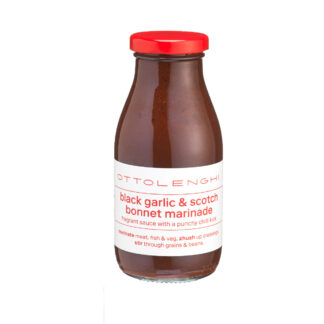 Black Garlic & scotch bonnet marinade