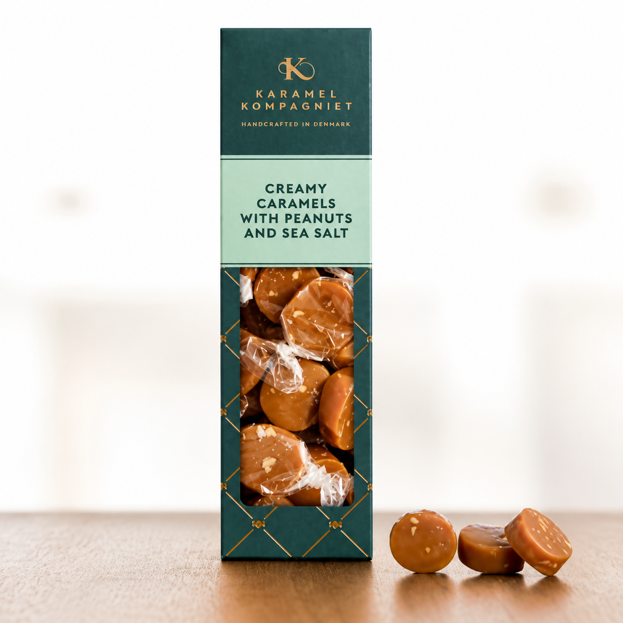 Flødekarameller med peanuts og havsalt - Karamel Kompagniet